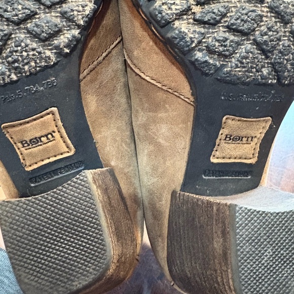 Born Women's Brown Leather Heeled Slip On Boots 8.5 - Picture 3 of 6